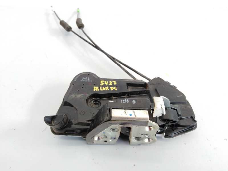 Recambio de cerradura puerta delantera derecha para toyota hilux (kun) referencia OEM IAM H1014012J6  E2-B4-15-2