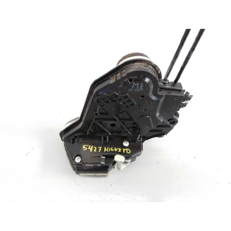 Recambio de cerradura puerta trasera derecha para toyota hilux (kun) referencia OEM IAM M1193112J6  E2-B4-15-2