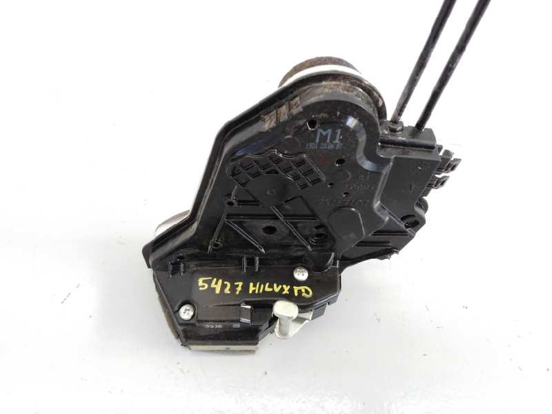 Recambio de cerradura puerta trasera derecha para toyota hilux (kun) referencia OEM IAM M1193112J6  E2-B4-15-2