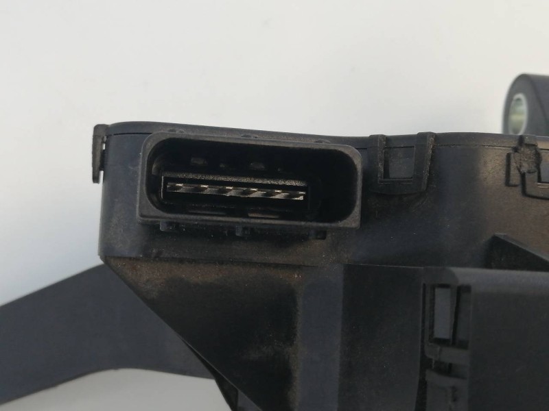 Recambio de pedal acelerador para iveco daily furgón fg 33 s ... v batalla 3000 referencia OEM IAM 5801333490  E3-A2-5-1