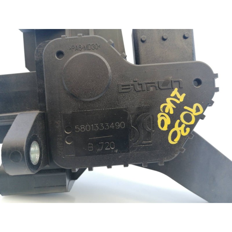 Recambio de pedal acelerador para iveco daily furgón fg 33 s ... v batalla 3000 referencia OEM IAM 5801333490  E3-A2-5-1