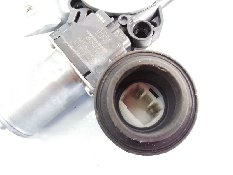 Recambio de elevalunas delantero derecho para toyota hilux (kun) referencia OEM IAM 857108K180  E2-B4-8-1