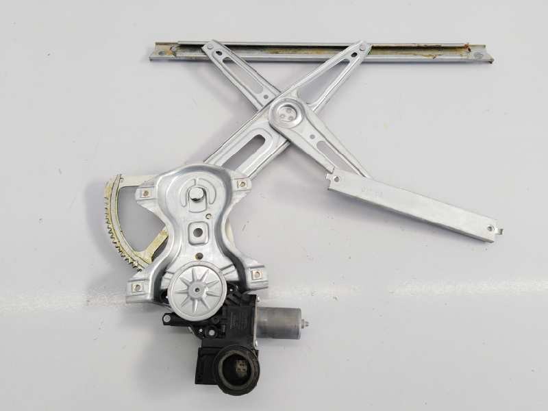 Recambio de elevalunas delantero izquierdo para toyota hilux (kun) referencia OEM IAM 698200K270  E2-B4-8-1