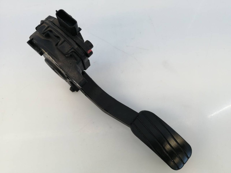 Recambio de pedal acelerador para renault master kipper l2h1 3,5t referencia OEM IAM 180101626R 6PV00997801 E3-B4-16-1
