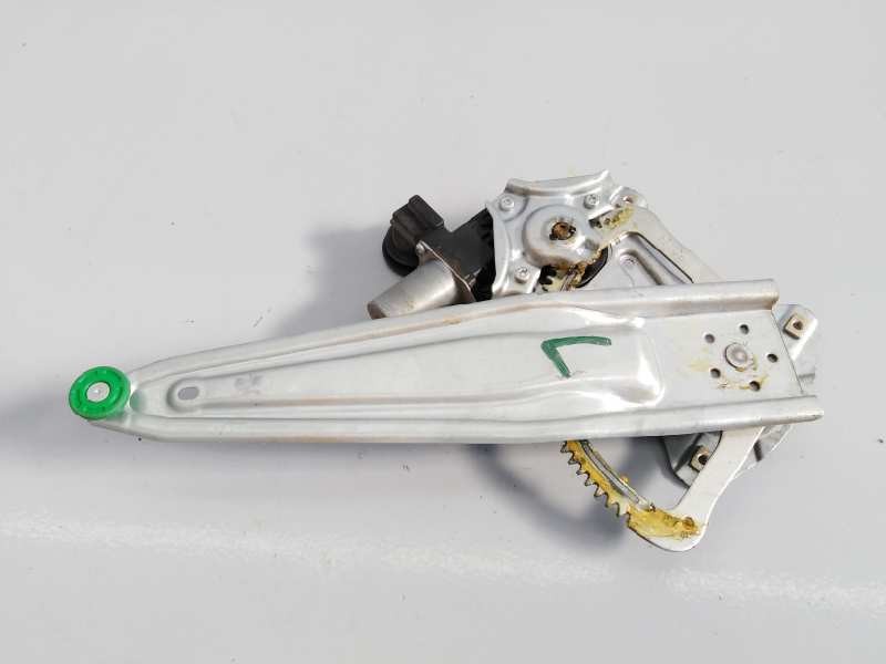 Recambio de elevalunas trasero izquierdo para toyota hilux (kun) referencia OEM IAM 857100K80  E2-B4-8-1