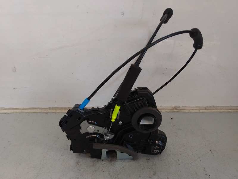 Recambio de cerradura puerta delantera derecha para toyota land cruiser (j15) limited referencia OEM IAM   E2-B4-18-1