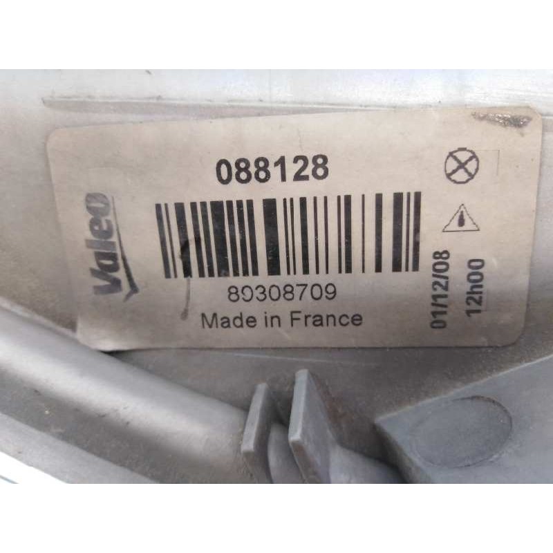 Recambio de faro derecho para nissan primastar (x83) caja cerrada batalla corta 2,76t referencia OEM IAM   E2-A4-8-1