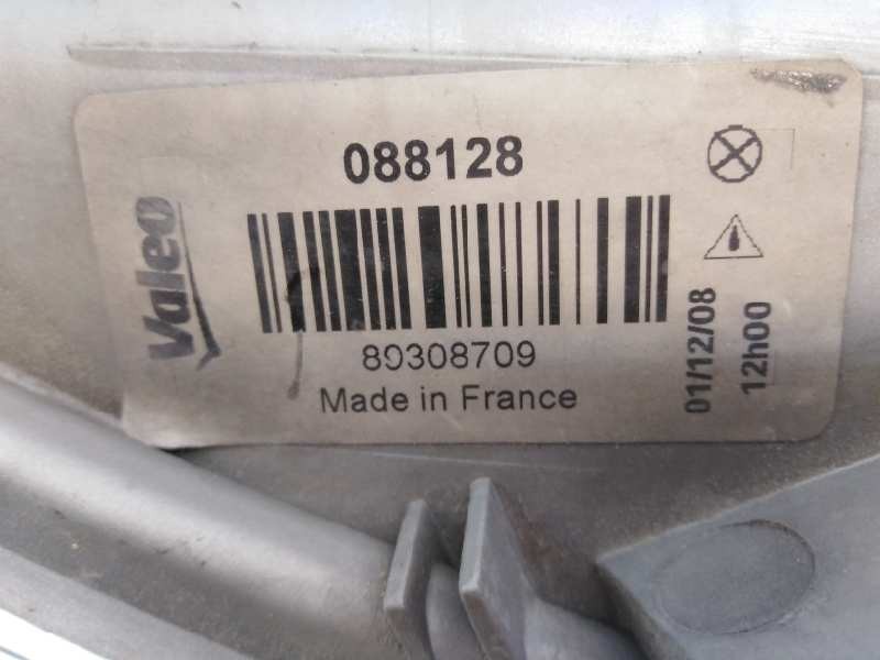 Recambio de faro derecho para nissan primastar (x83) caja cerrada batalla corta 2,76t referencia OEM IAM   E2-A4-8-1