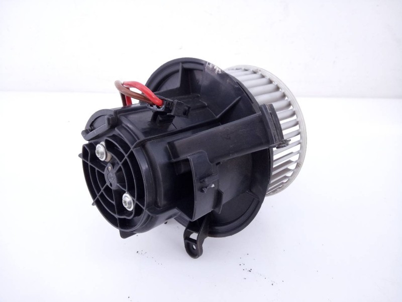 Recambio de ventilador calefaccion para mercedes-benz clase c (w204) familiar 220 t cdi (204.208) referencia OEM IAM V2419002  E