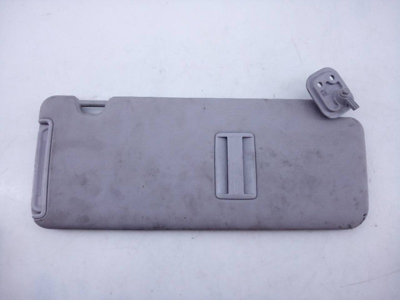 Recambio de parasol izquierdo para hyundai tucson 25 aniversario 4x2 referencia OEM IAM   E2-B5-43-1