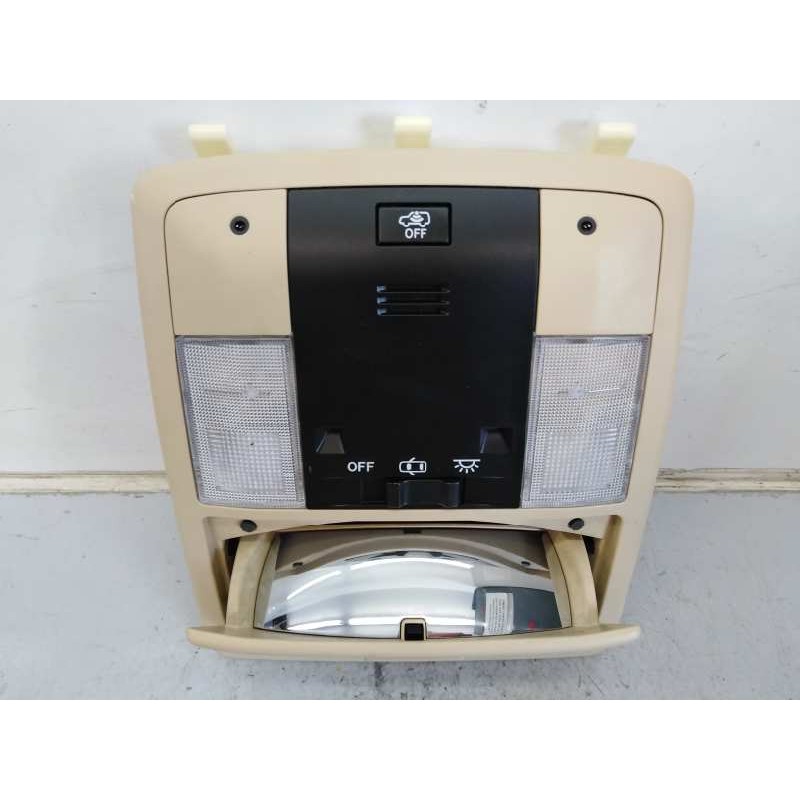 Recambio de luz interior para toyota land cruiser (j15) limited referencia OEM IAM   E2-B4-18-1