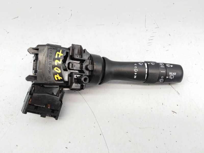 Recambio de mando limpia para toyota land cruiser (j15) limited referencia OEM IAM 4818017F463H87  E3-B2-2-4