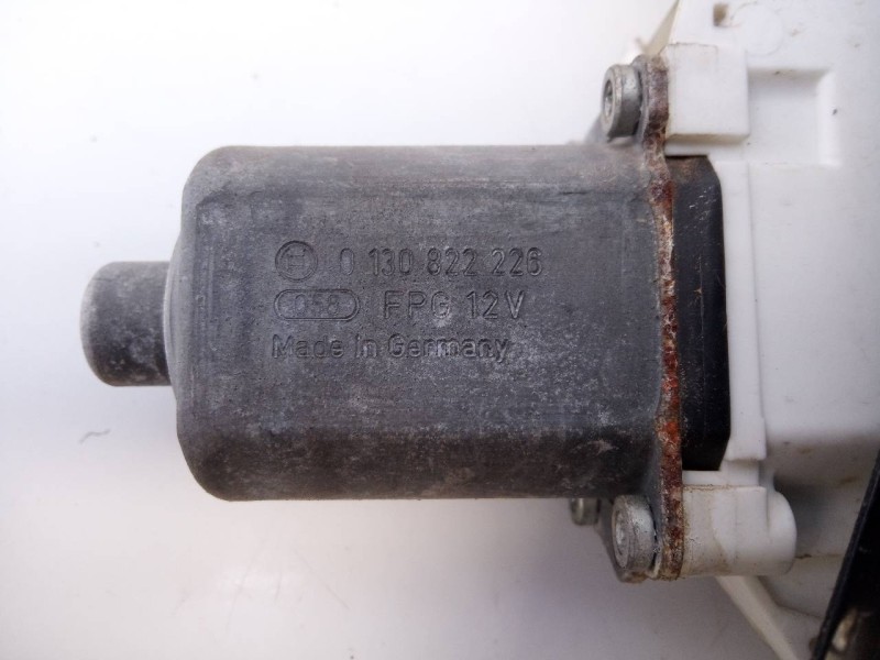 Recambio de elevalunas delantero izquierdo para bmw serie 3 berlina (e90) 320d referencia OEM IAM 0130822226  E1-A3-40-2