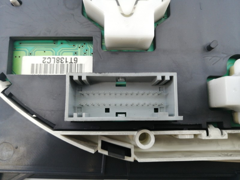 Recambio de cuadro instrumentos para renault vel satis (bj0) privilege referencia OEM IAM 8200263367 8200166237A1 E3-A4-8-4