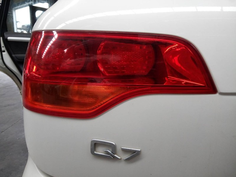 Recambio de piloto trasero izquierdo para audi q7 (4l) 4.2 tdi (240kw) referencia OEM IAM   