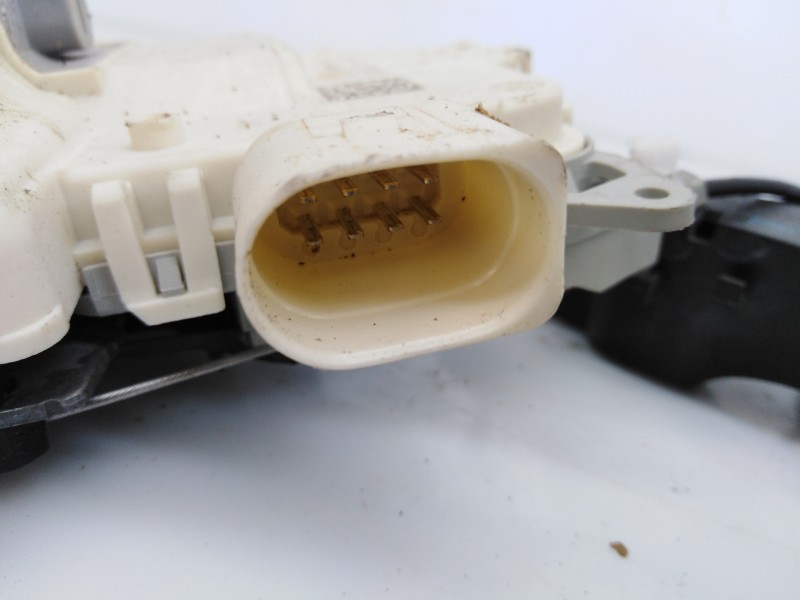 Recambio de cerradura puerta trasera derecha para audi a6 allroad quattro (4gj) 3.0 tdi advanced edition referencia OEM IAM 4G08