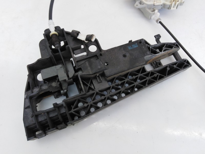 Recambio de cerradura puerta trasera derecha para audi a6 allroad quattro (4gj) 3.0 tdi advanced edition referencia OEM IAM 4G08