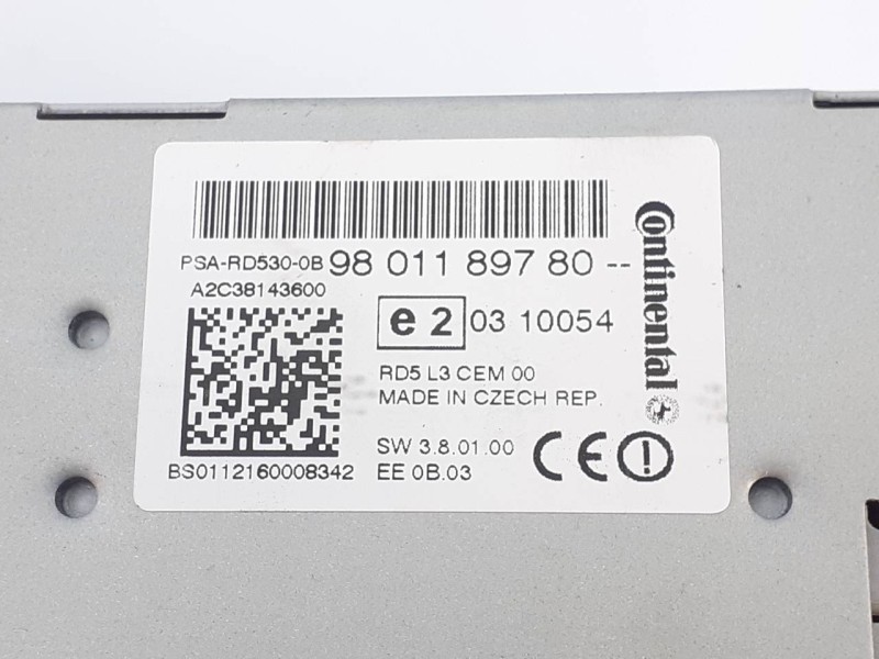 Recambio de sistema audio / radio cd para citroën c4 lim. seduction referencia OEM IAM 9801189780 980071738000 E3-B2-28-4