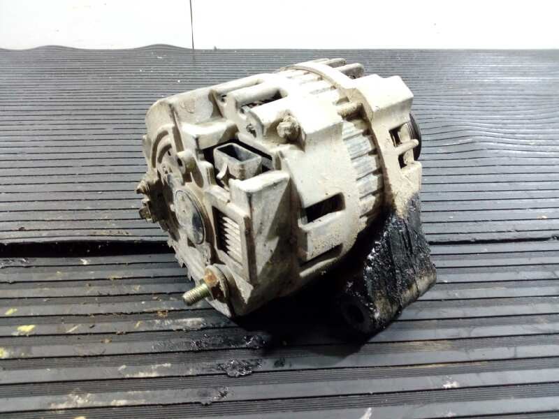 Recambio de alternador para ssangyong musso 2.3 tdi referencia OEM IAM   P3-B6-3-4