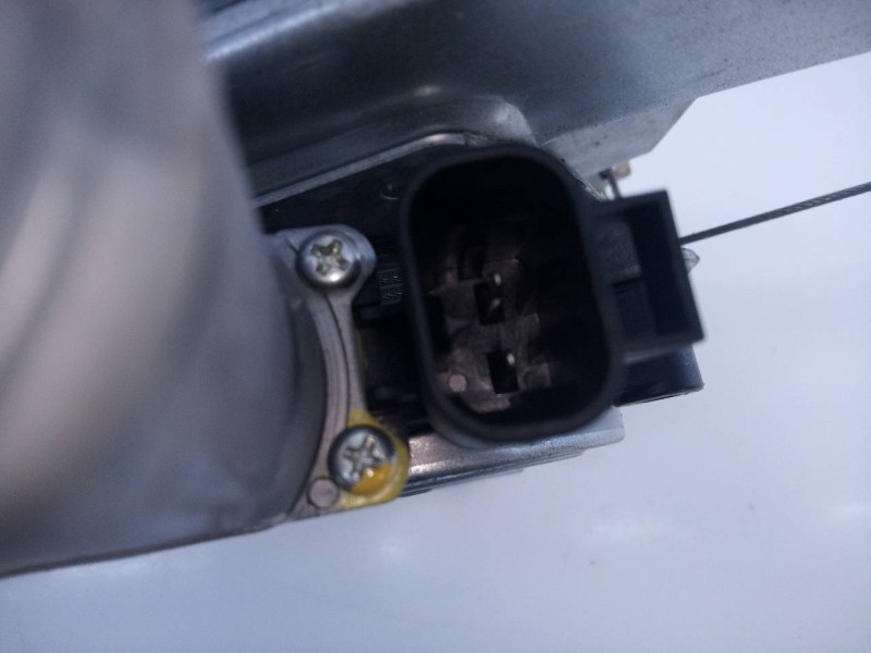 Recambio de elevalunas trasero derecho para chevrolet orlando lt+ referencia OEM IAM 98810J3070  E2-B6-55-2