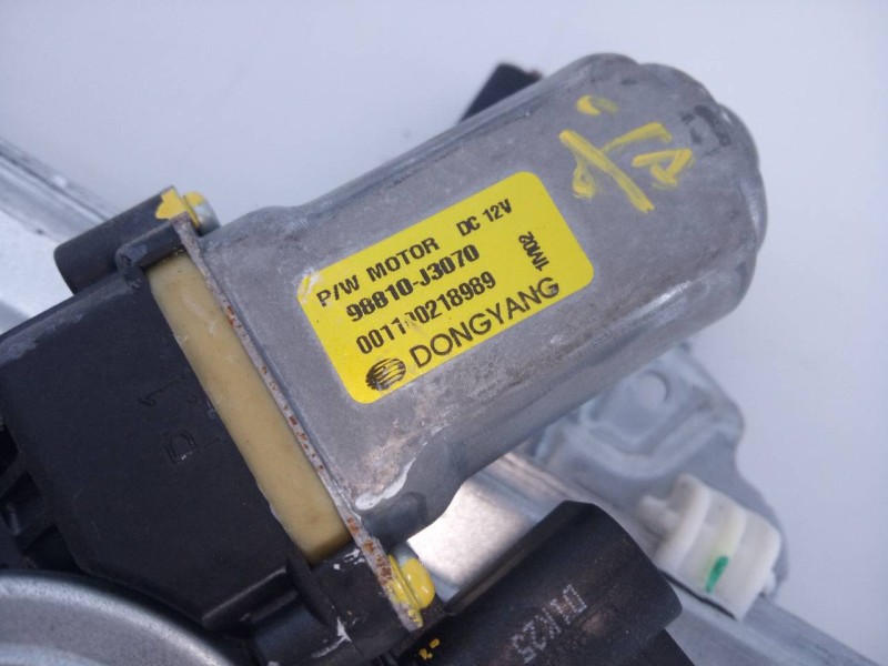 Recambio de elevalunas trasero derecho para chevrolet orlando lt+ referencia OEM IAM 98810J3070  E2-B6-55-2