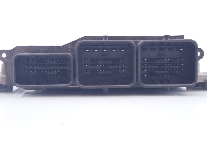 Recambio de centralita motor uce para citroën berlingo hdi90 800 niv.b kasten referencia OEM IAM 9807885980 0281030546 E3-B2-25-