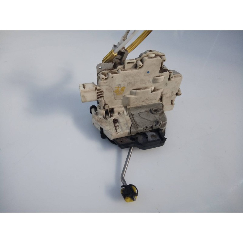 Recambio de cerradura puerta delantera izquierda para audi a4 avant (8e) 2.5 tdi referencia OEM IAM   E1-B6-16-2