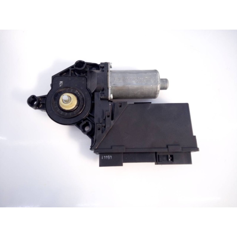 Recambio de elevalunas trasero izquierdo para audi a4 avant (8e) 2.5 tdi referencia OEM IAM 8E0959801A  E1-B6-16-2