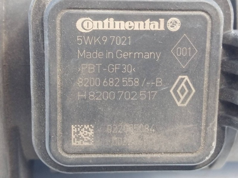 Recambio de caudalimetro para renault megane iii berlina 5 p limited referencia OEM IAM 8200682558 8200702517 E2-A1-38-2