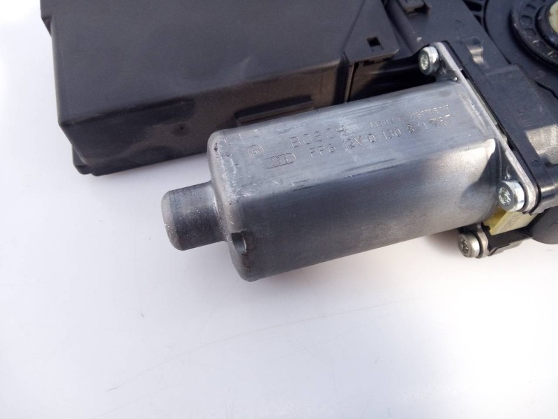 Recambio de elevalunas trasero izquierdo para audi a4 avant (8e) 2.5 tdi referencia OEM IAM 8E0959801A  E1-B6-16-2