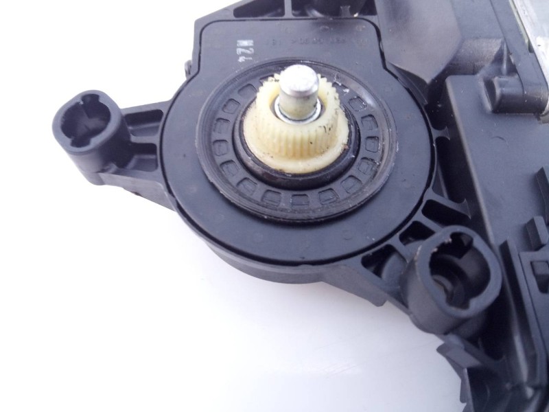 Recambio de elevalunas trasero izquierdo para audi a4 avant (8e) 2.5 tdi referencia OEM IAM 8E0959801A  E1-B6-16-2