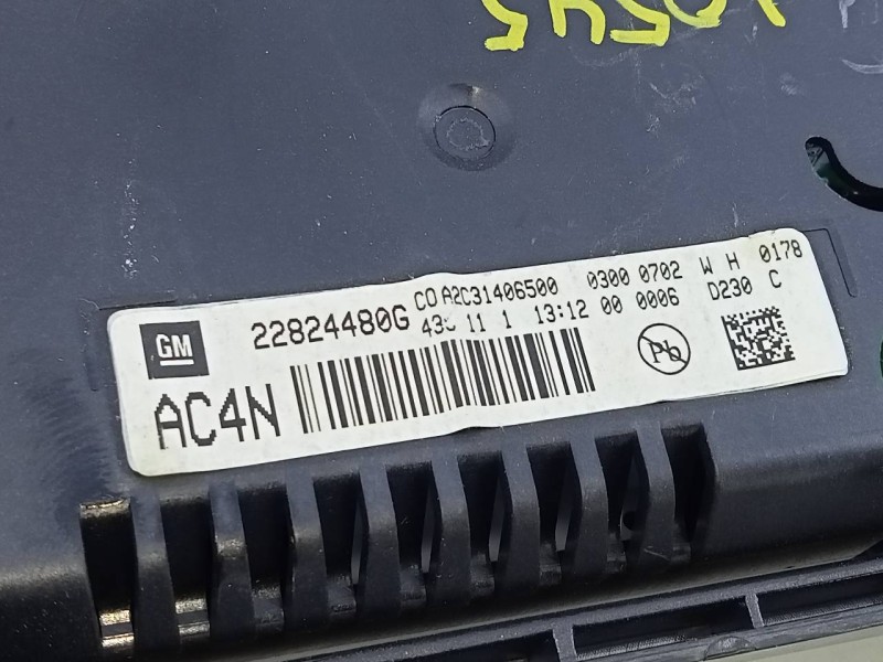 Recambio de sistema audio / radio cd para chevrolet orlando lt+ referencia OEM IAM 22824480G 95020067 E3-A5-9-2