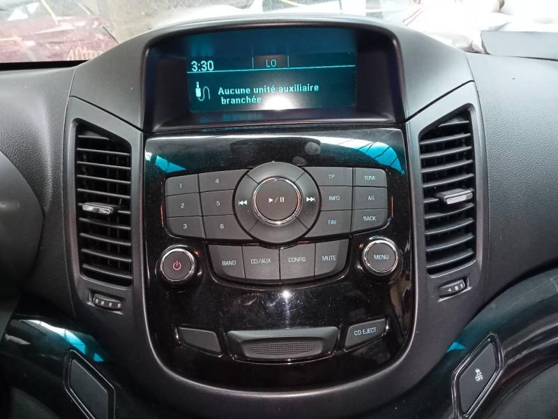 Recambio de sistema audio / radio cd para chevrolet orlando lt+ referencia OEM IAM 22824480G 95020067 E3-A5-9-2