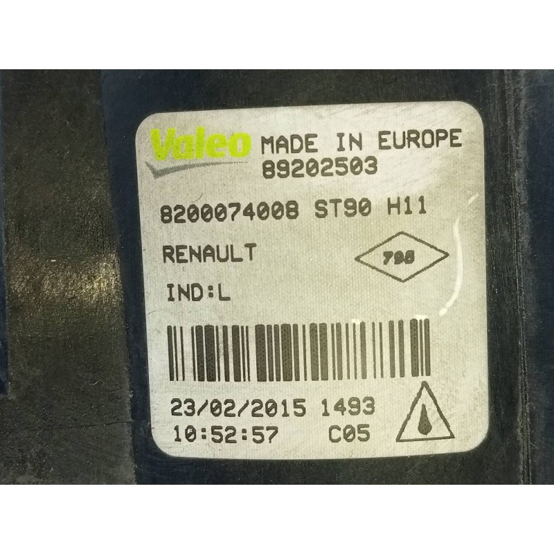 Recambio de faro antiniebla derecho para renault megane iii berlina 5 p limited referencia OEM IAM 8200074008 89202503 E1-A1-47-