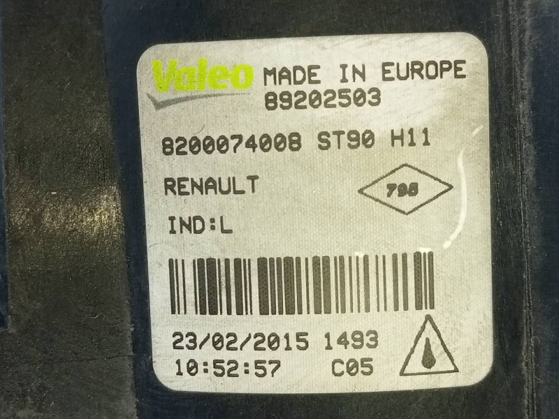 Recambio de faro antiniebla derecho para renault megane iii berlina 5 p limited referencia OEM IAM 8200074008 89202503 E1-A1-47-