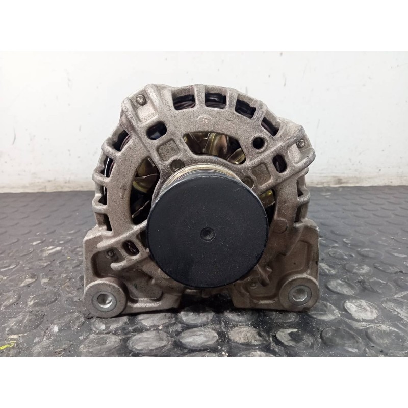 Recambio de alternador para dacia sandero stepway referencia OEM IAM 231005079R F000BL0456 P3-B6-2-3