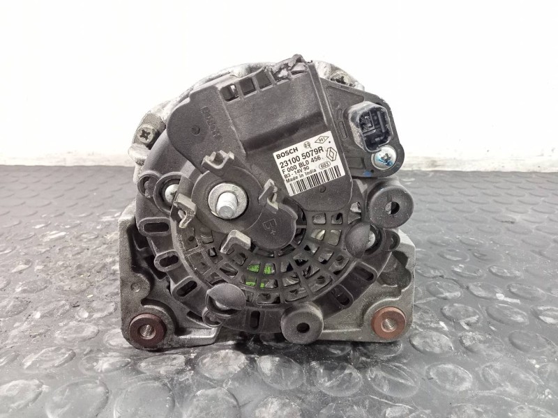 Recambio de alternador para dacia sandero stepway referencia OEM IAM 231005079R F000BL0456 P3-B6-2-3