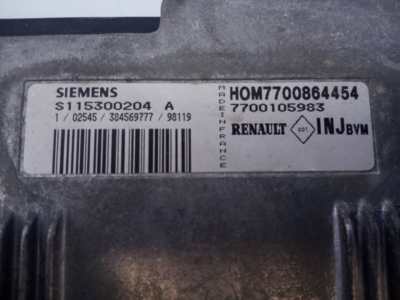 Recambio de centralita motor uce para renault megane i berlina hatchback (ba0) 1.6e europa referencia OEM IAM 7700105983 S115300