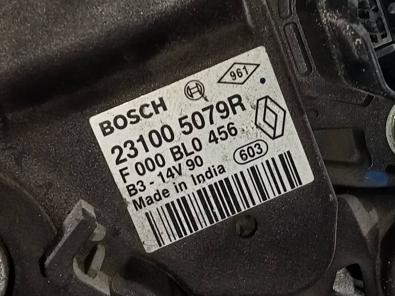 Recambio de alternador para dacia sandero stepway referencia OEM IAM 231005079R F000BL0456 P3-B6-2-3