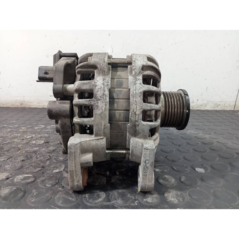 Recambio de alternador para dacia sandero stepway referencia OEM IAM 231005079R F000BL0456 P3-B6-2-3