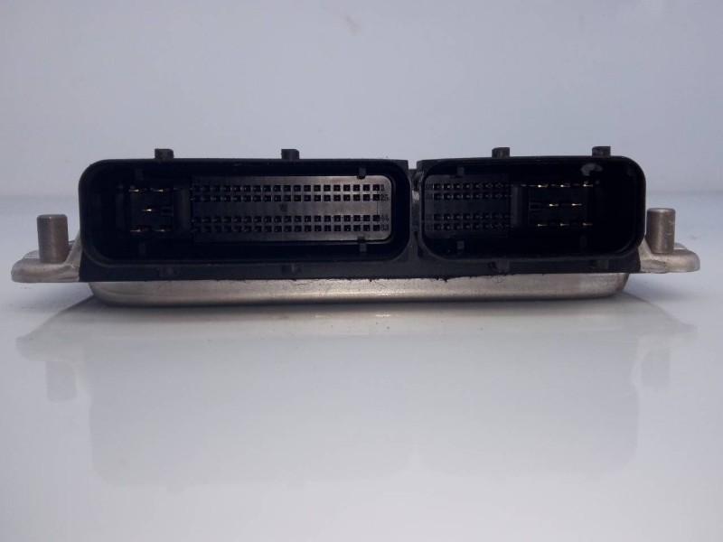 Recambio de centralita motor uce para volkswagen polo (9n3) advance referencia OEM IAM 045906019BP 0281012194 E3-B4-9-4