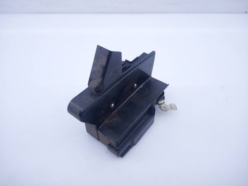 Recambio de cerradura puerta delantera derecha para dacia sandero stepway referencia OEM IAM   E1-A1-43-2