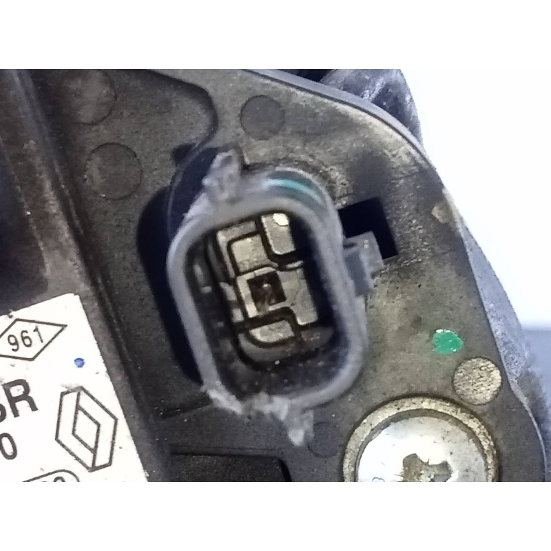 Recambio de alternador para dacia sandero stepway ambiance referencia OEM IAM 231008593R  P3-A4-23-2