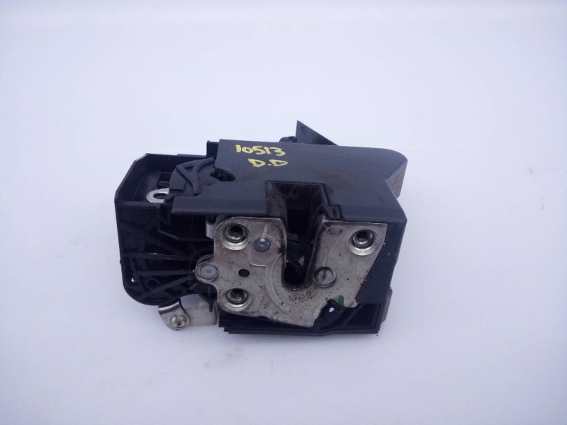 Recambio de cerradura puerta delantera derecha para dacia sandero stepway referencia OEM IAM   E1-A1-43-2