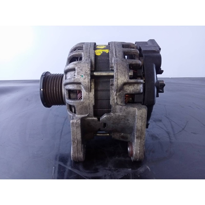 Recambio de alternador para dacia sandero stepway ambiance referencia OEM IAM 231008593R  P3-A4-23-2