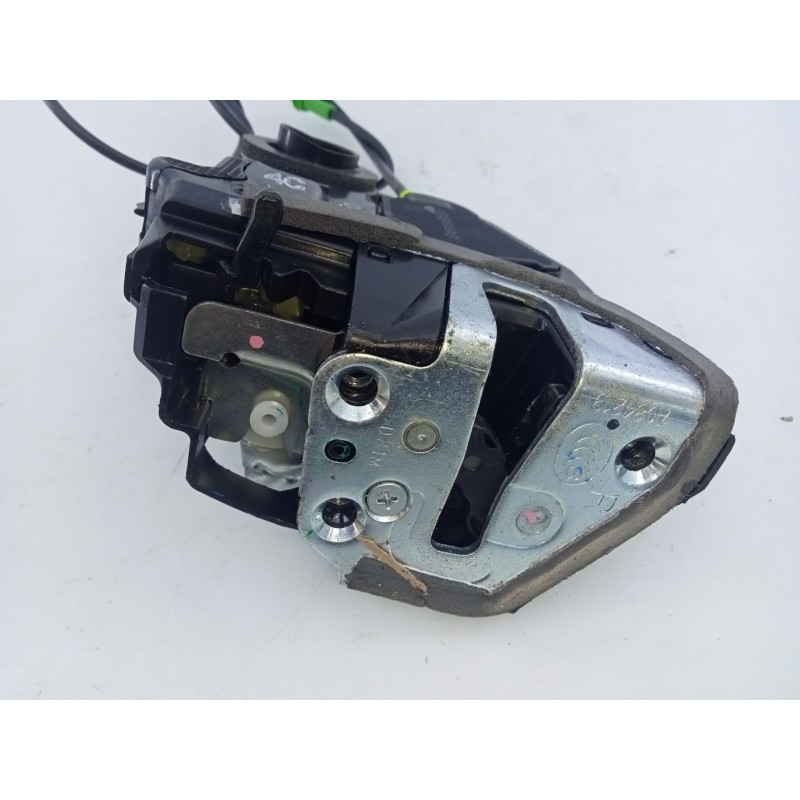 Recambio de cerradura puerta trasera derecha para toyota auris active referencia OEM IAM   E2-B4-55-1