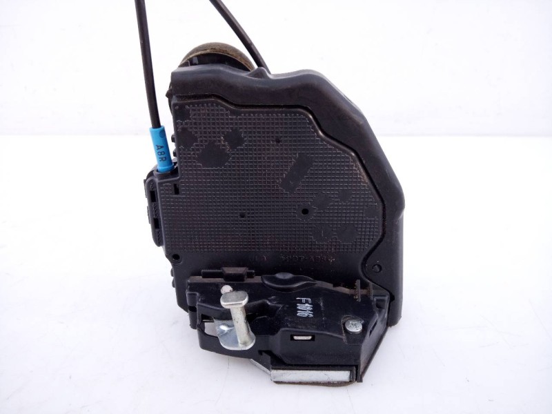 Recambio de cerradura puerta trasera izquierda para toyota auris active referencia OEM IAM   E2-B4-61-2