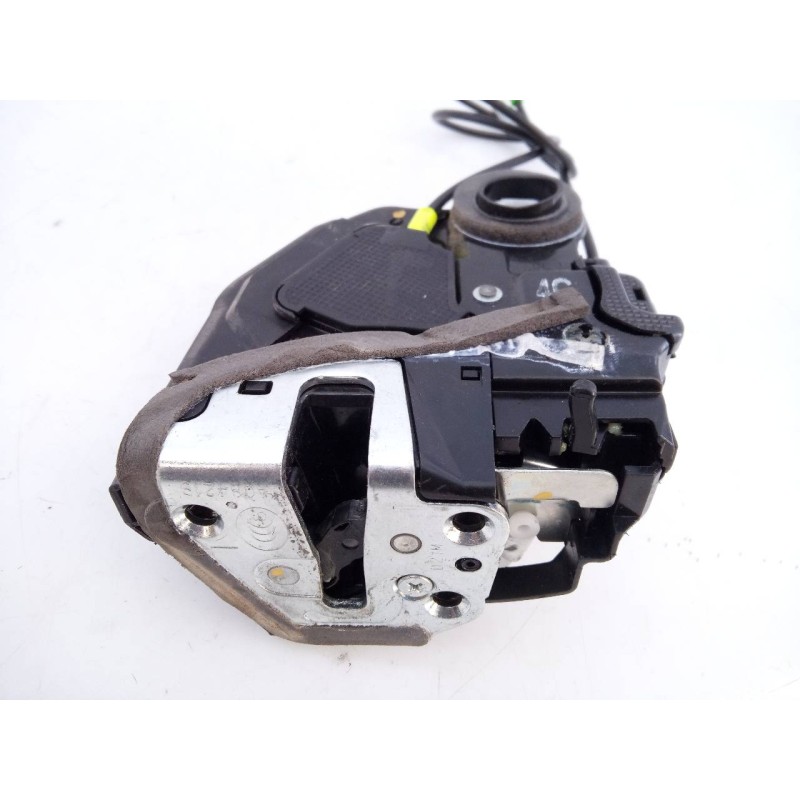Recambio de cerradura puerta trasera izquierda para toyota auris active referencia OEM IAM   E2-B4-61-2