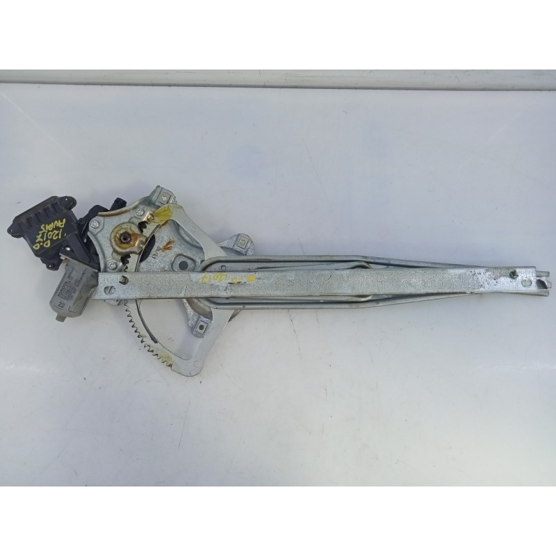 Recambio de elevalunas delantero derecho para toyota auris active referencia OEM IAM 8570102010 961920101 E2-B4-53-1