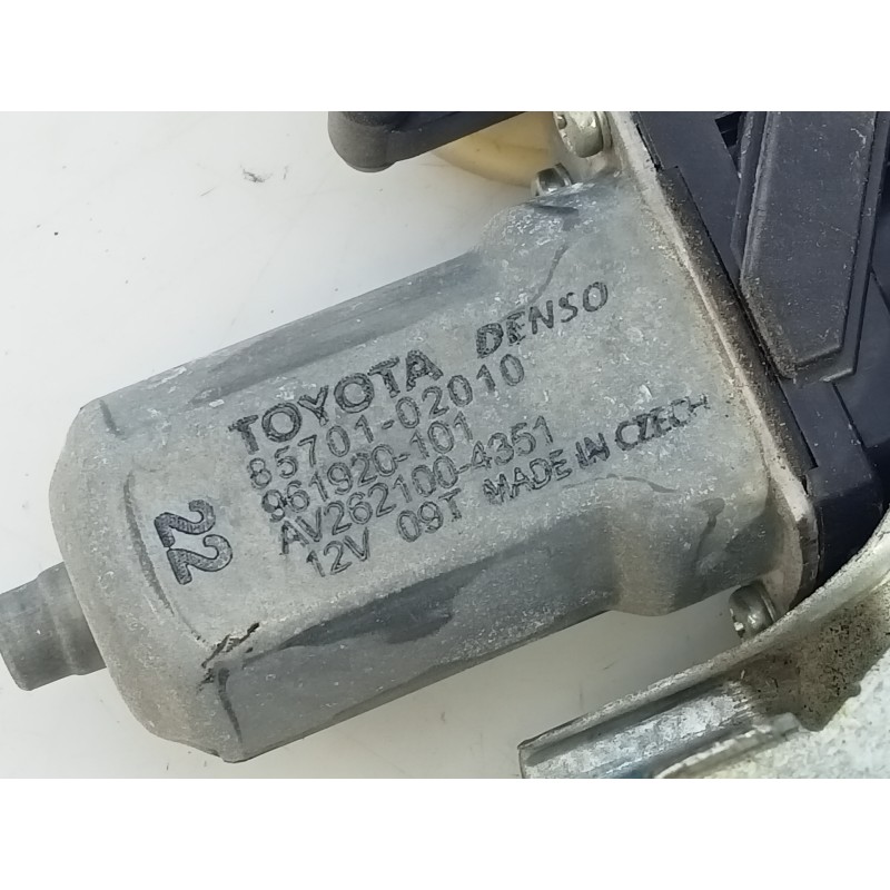 Recambio de elevalunas delantero derecho para toyota auris active referencia OEM IAM 8570102010 961920101 E2-B4-53-1